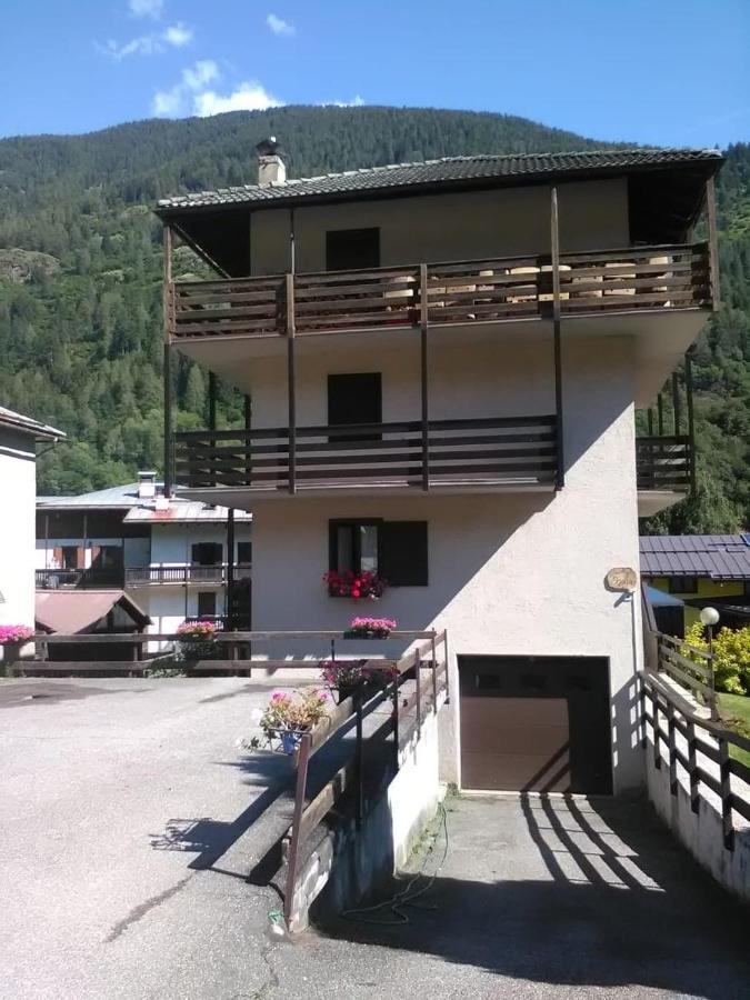 Casa Ognano Villa เปลลิซซาโน ภายนอก รูปภาพ